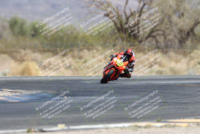 media/Apr-20-2025-CVMA (Sun) [[39090e8767]]/Race 5-Amateur Supersport Open/